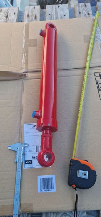 Cilindru hidraulic 650 mm închis deschide 500 mm tija grosime 35 mm di