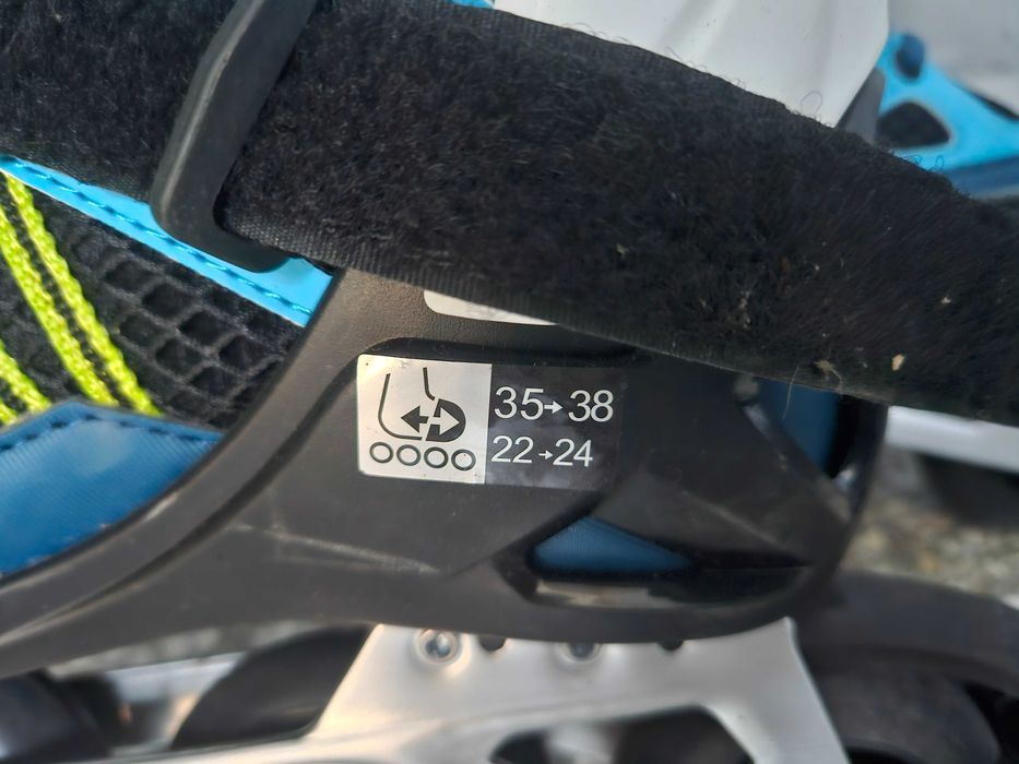 Ролери, с регулеруем размер.