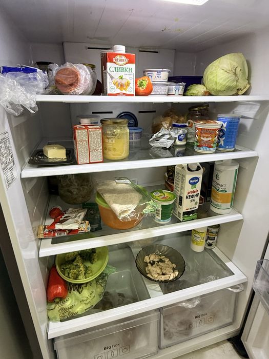 Продается холодильник Самсунг