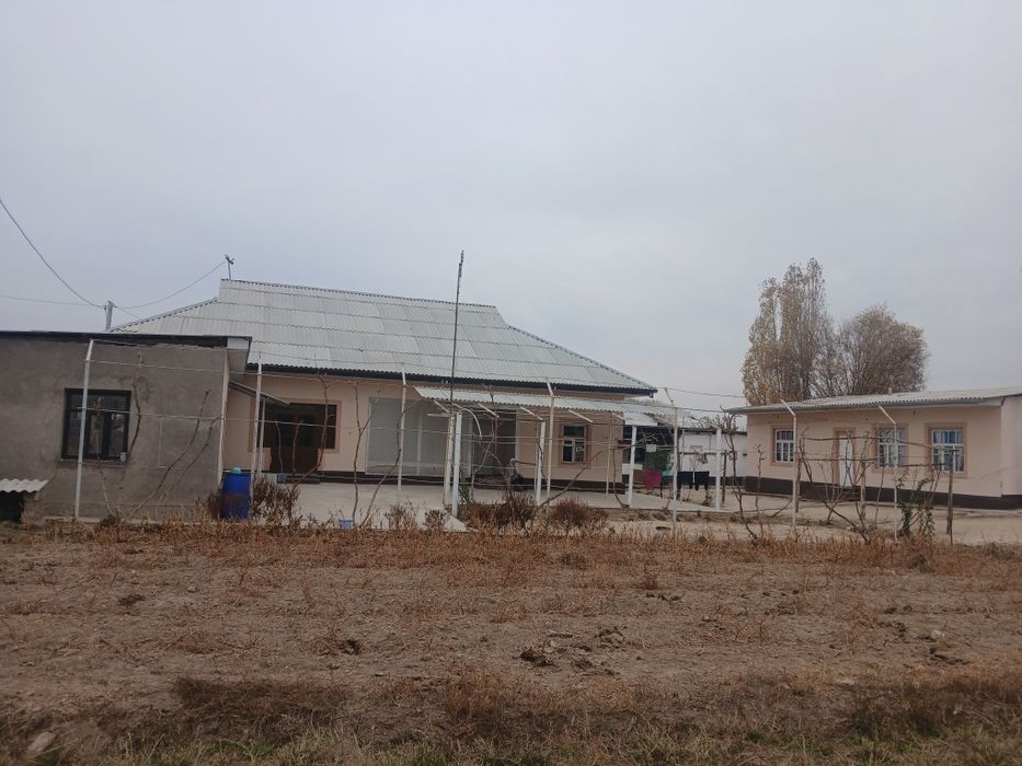 21 sotik, 9 xonali uy sotiladi