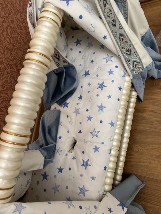 Бесік / бесик - балаға бесік