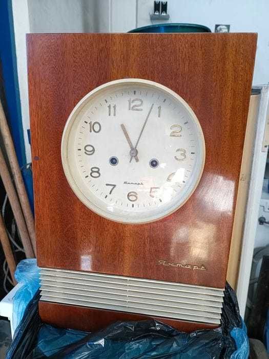 Ceas de perete cu pendul