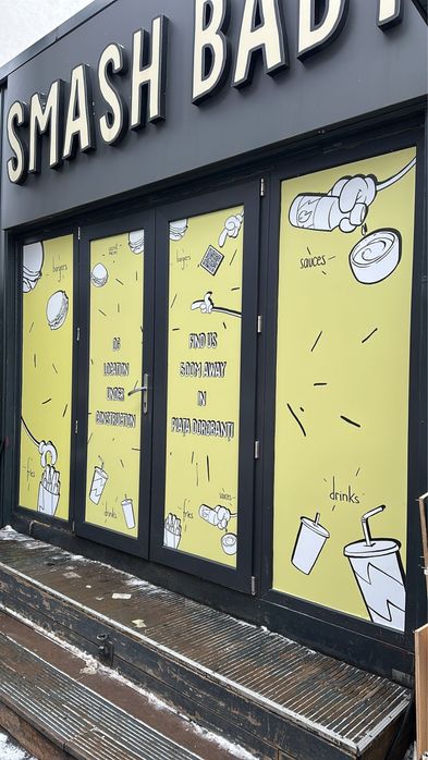 Colantari Autocolante Stikare Carti de vizita Flayere pliante Benare