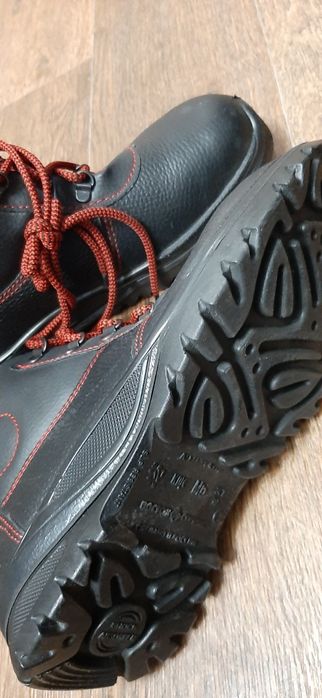 Ботинки демисезонные