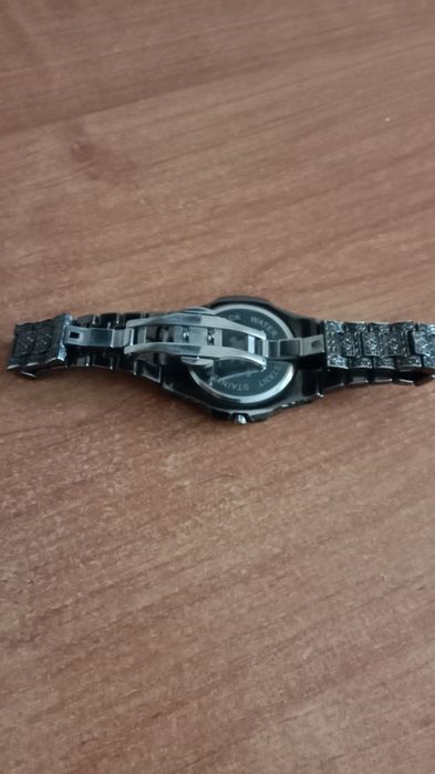 Часы Patek Philippe.