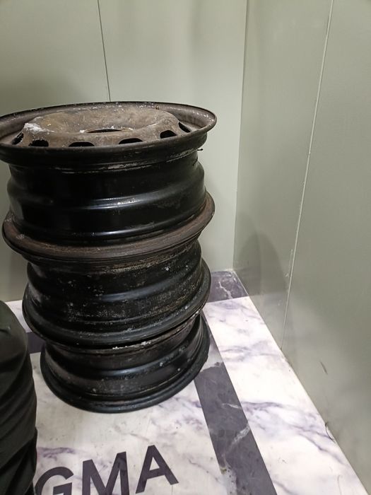 Диски железные R15,срочно