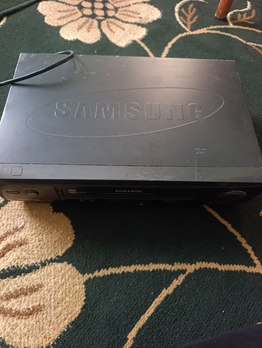 Eski tuylarni ko'rish uchun nomi: Samsung SVR-2501 VHS