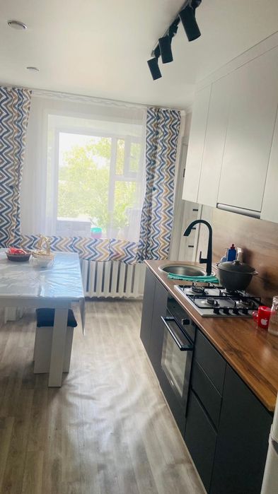 Продам3-х комнатный квартира