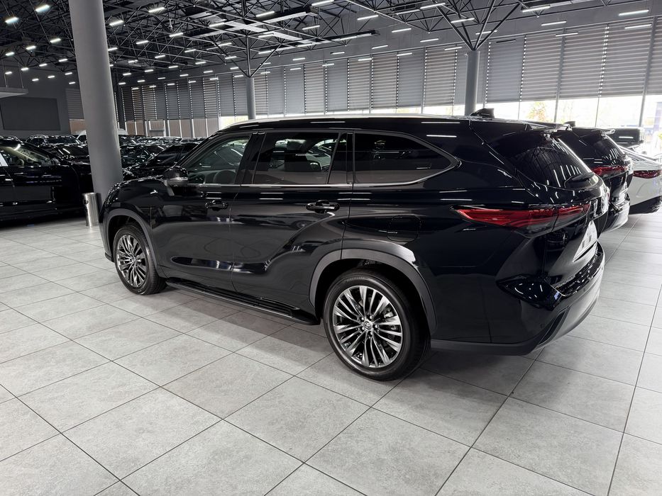 Toyota Highlander 2025 йил рестайлинг