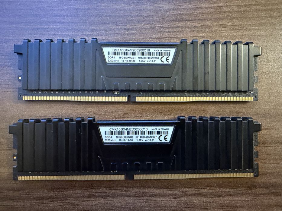 Memorii Ram 16gb ddr4 3200hz