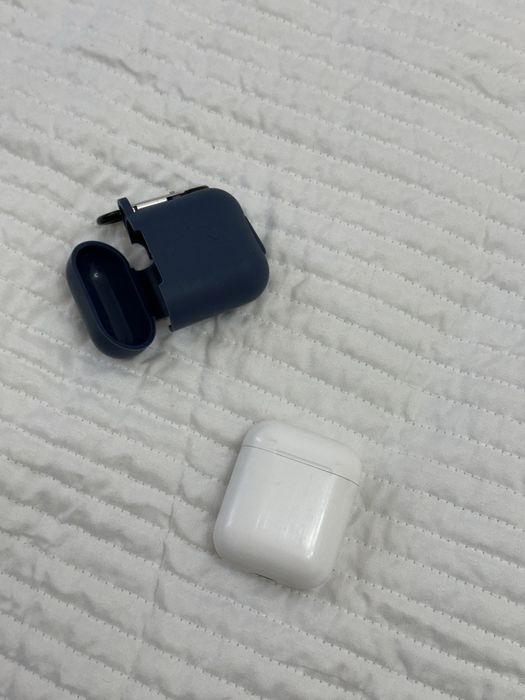Airpods 2 поколение