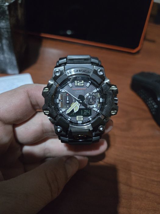 Casio GWG B1000.