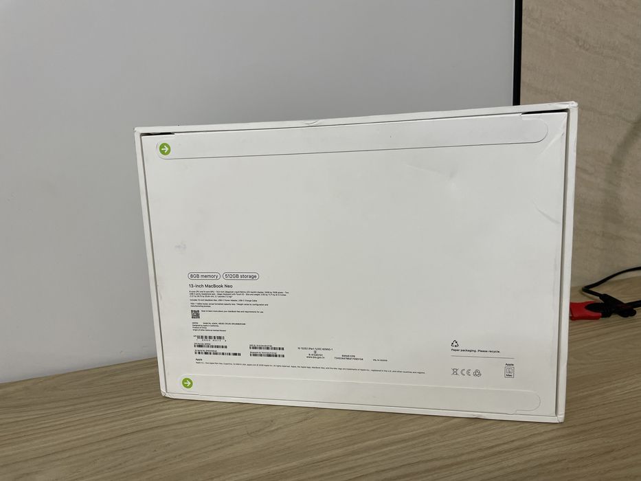 Apple MacBook Neo срочно