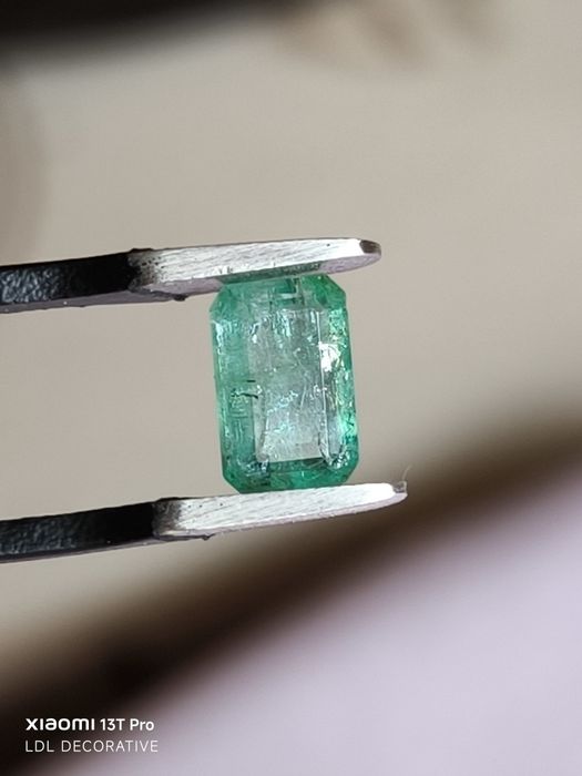 Изумруд- Смарагд- 1.6 ct