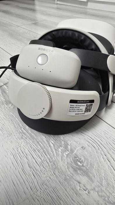 Ochelarii VR Meta Quest 3s cu headstrap Bobovr