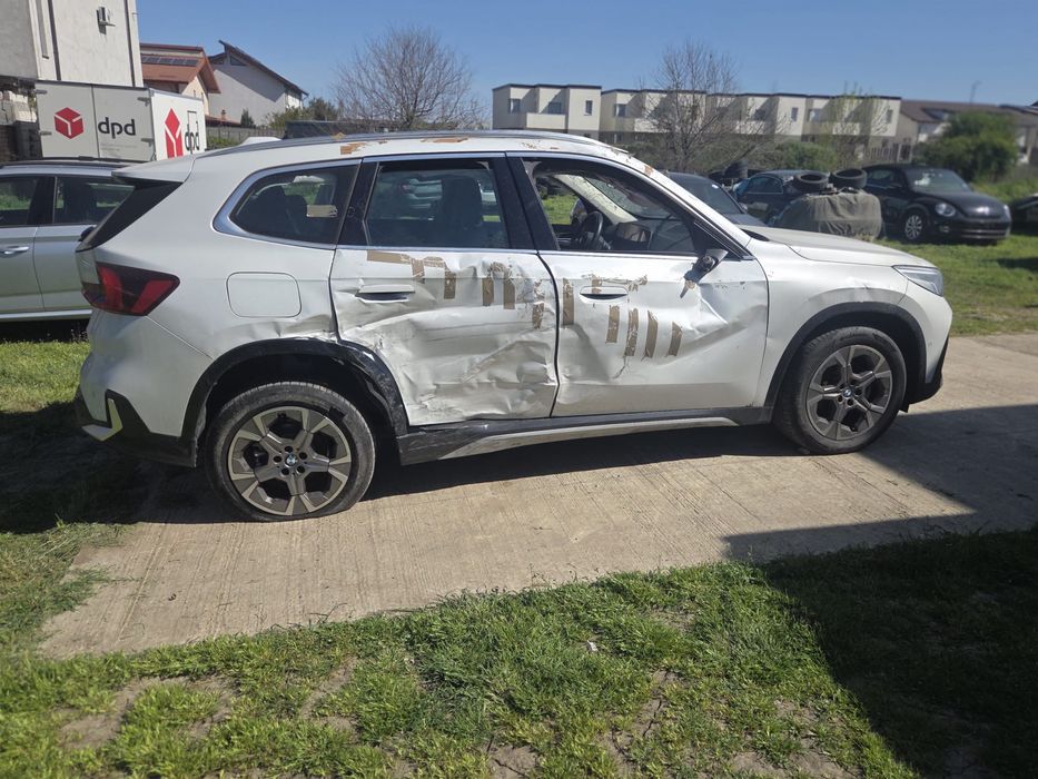 Vand BMW x1 Avariat