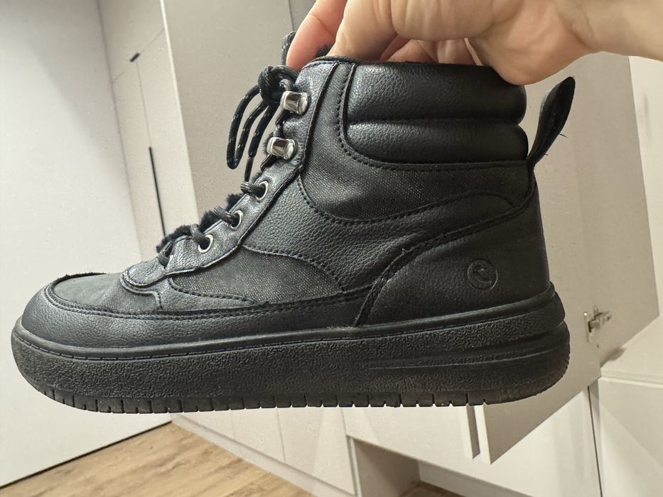 Демисезонная обувь Ecco продам срочно!