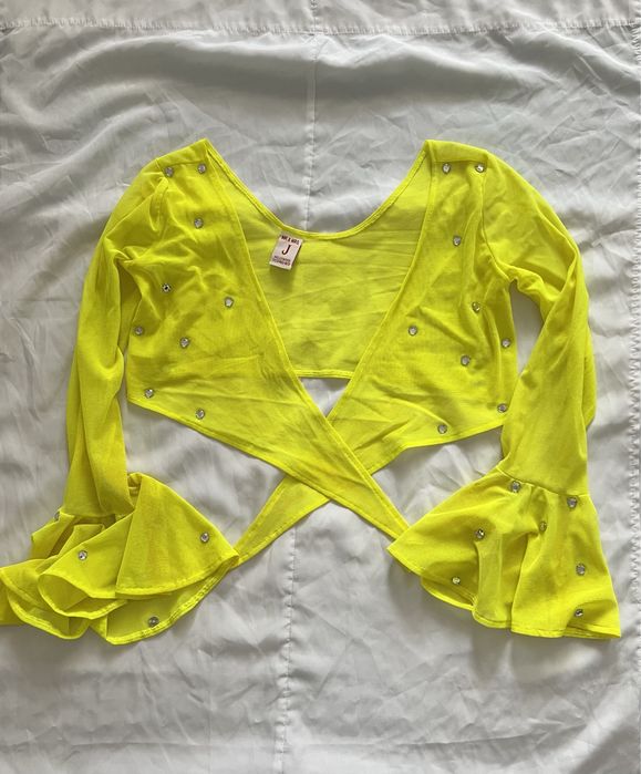 Crop top cu strasuri