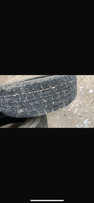 Продам Шины зимние