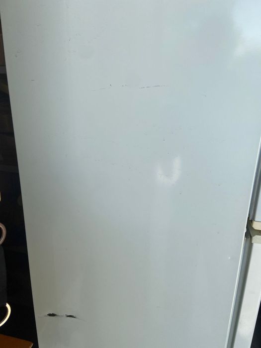 Холодильник Vestel