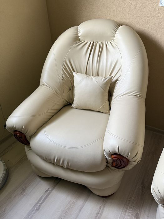 Canapea extensibila cu fotolii