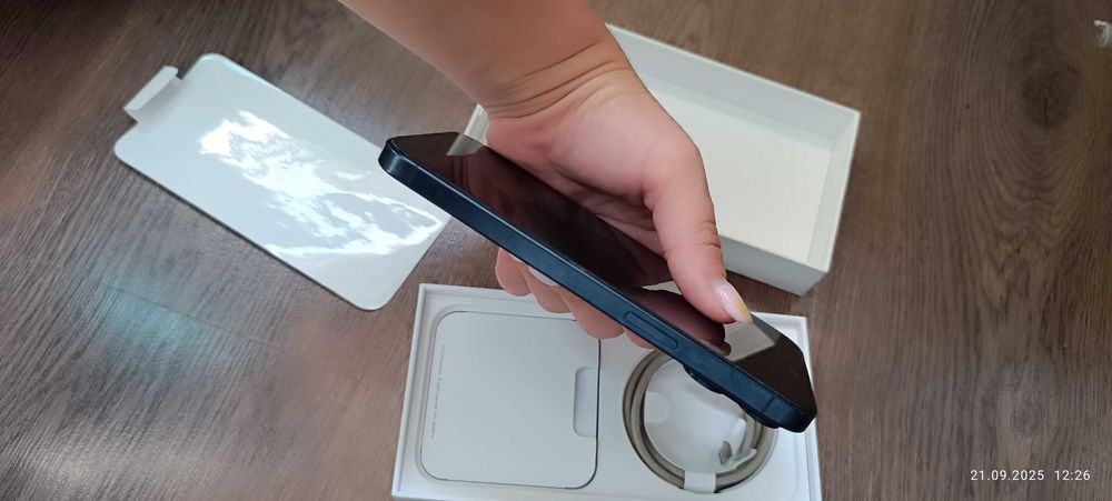 Срочно Iphone 15 pro max