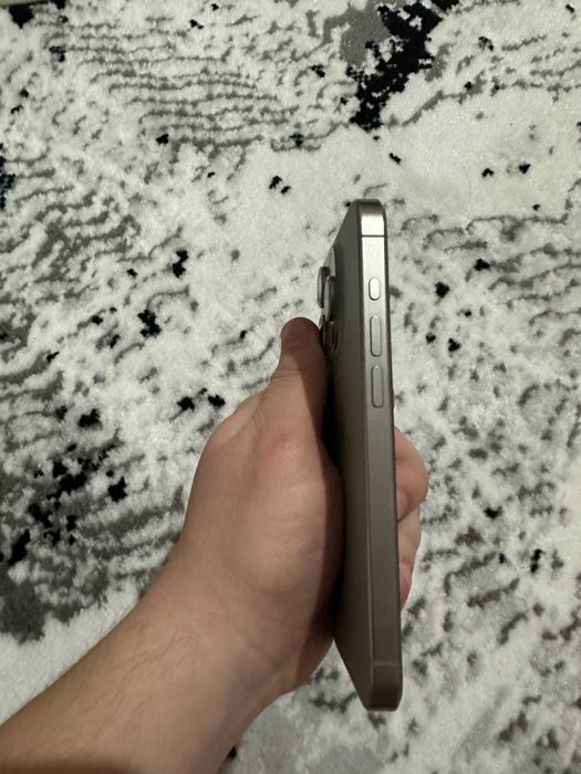 Iphone 15 Pro, 128 Gb LL/A