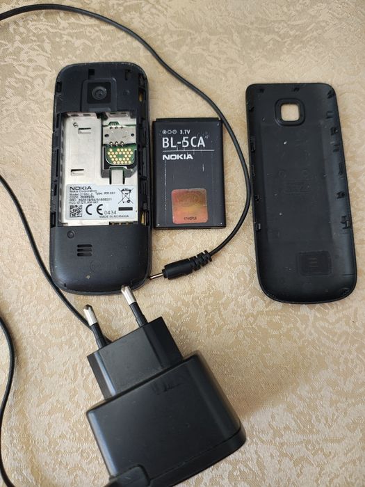 Телефон Nokia 2700c-2