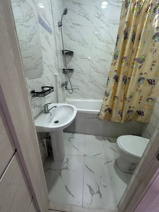 Продаётся 3-х комнатная квартира в Янги Дархан