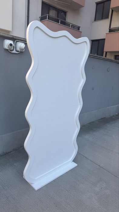 Къдраво пано за украса - под наем !