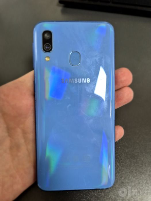 Samsung A40 korpus