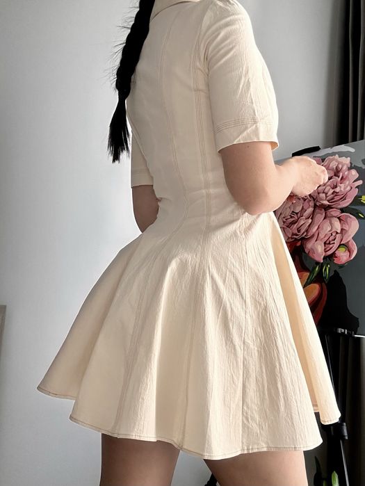 Rochie cu guler polo Zara
