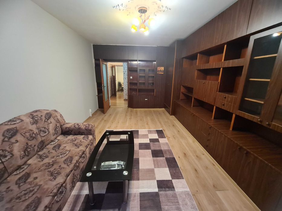 Тристаен апартамент под наем в Люлин 3