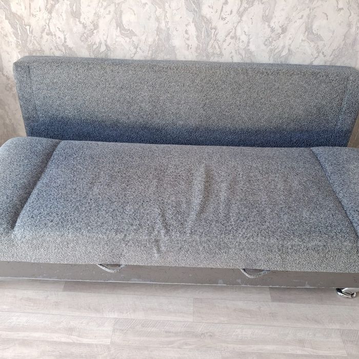 Продам диван б/у