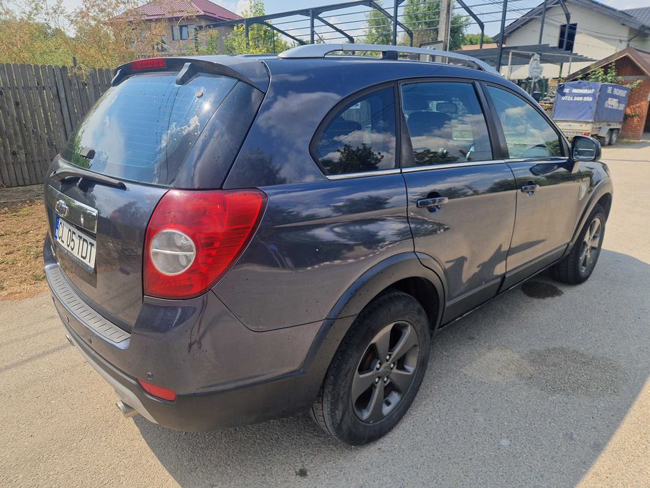 Chevrolet Captiva 4x4 Diesel 2007, 7 locuri. Vand sau schimb cu camioneta basculabila