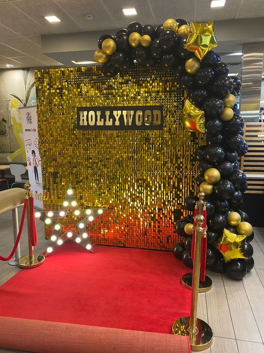 Оформление Шары Цветы Каркас Баннер