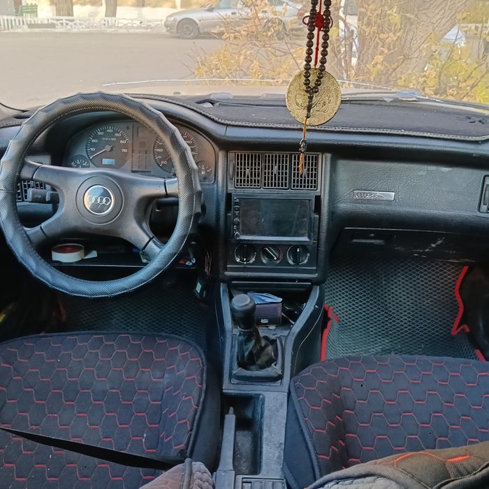 Продам ауди 80 б4
