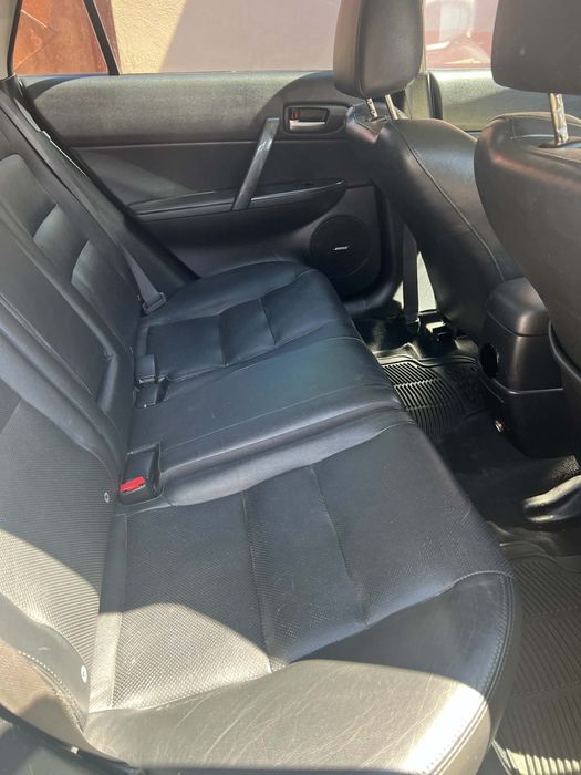 Vand masina model mazda 6
