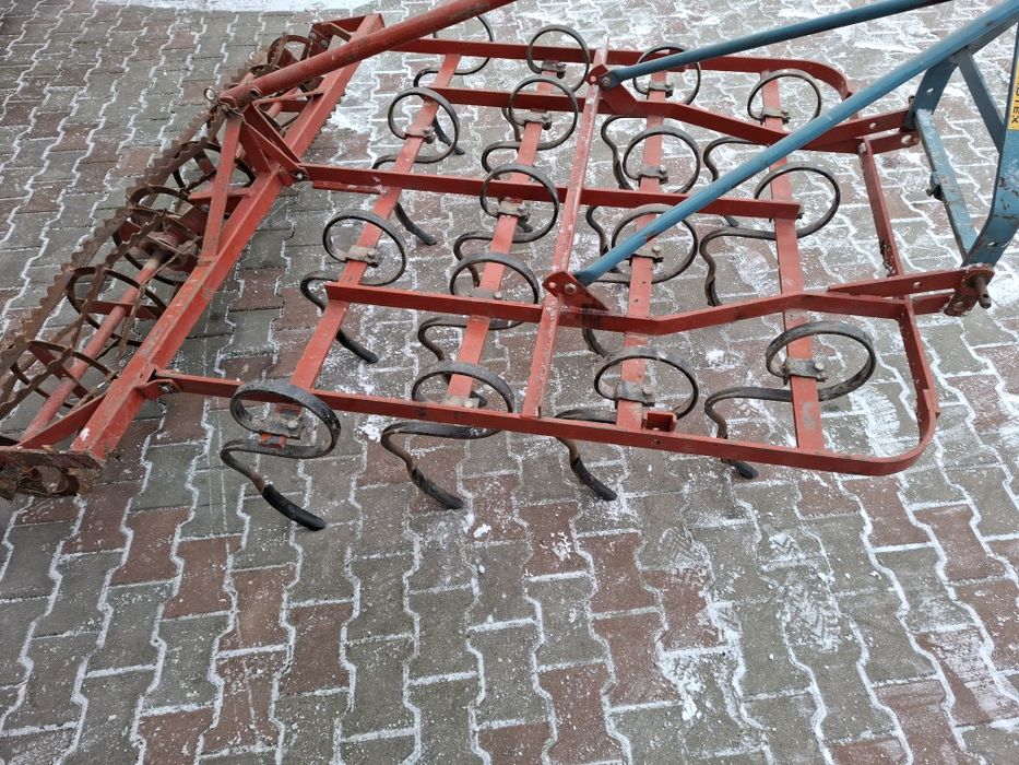 Cultivator,combinator