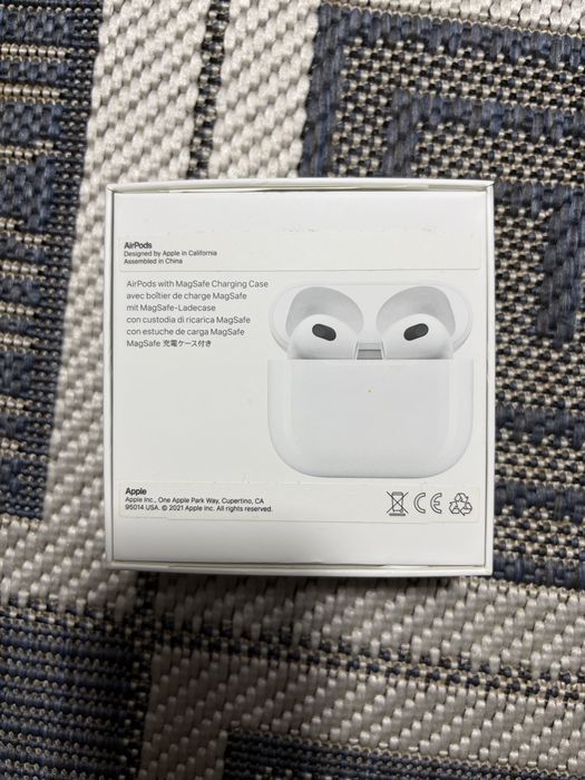 Airpods (3rd generation)