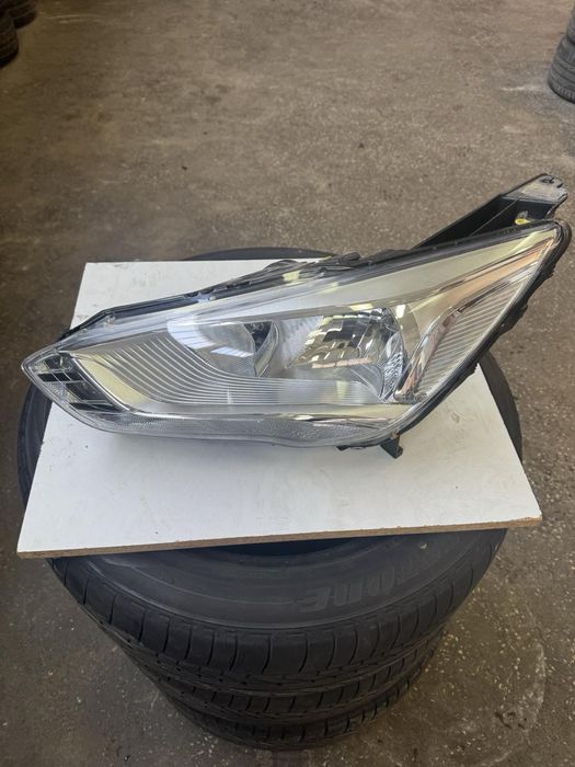 Фар за Форд/Ford C-max