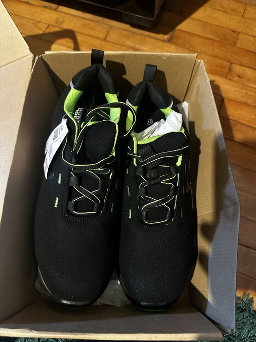 Adidasi wurth modyf noi