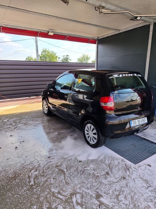 Vând Volkswagen fox