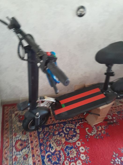 Электросамокат новый