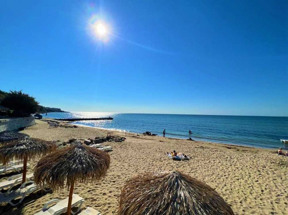 Продава се Двустаен апартамент в Свети Влас - 61 кв.м за 2623 €/кв.м - Снимка #2