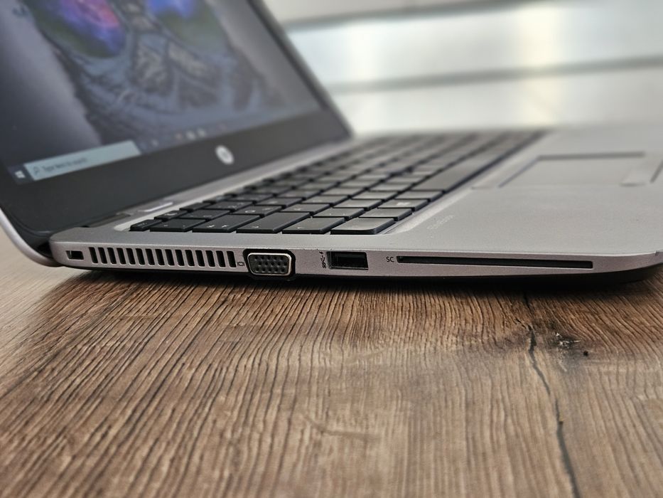 Hp Elitebook G4 AMD A12 8GB DDR4 SSD256 GB 12.5 Inch Taste iluminate slot SIM, baterie 4 5 ore