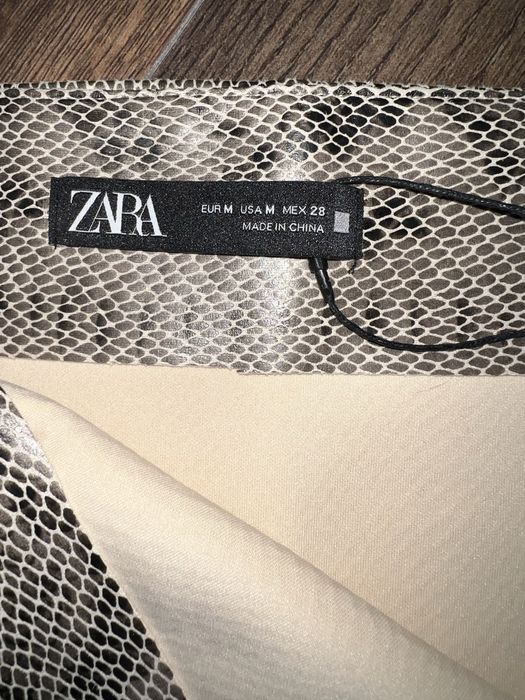 Fusta Zara noua, M