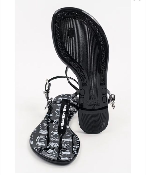 Karl Lagerfeld 41