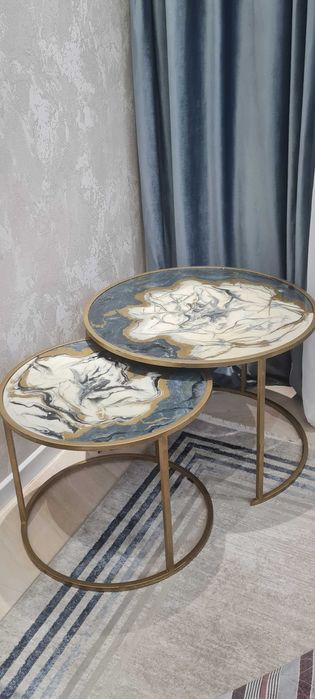 Журнальный столь 2шт она бола, хамма жойга тушади, ручной работа. 700с