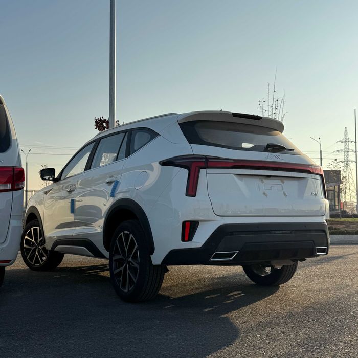 TRACKER puliga yangi inomarka JAC JS8